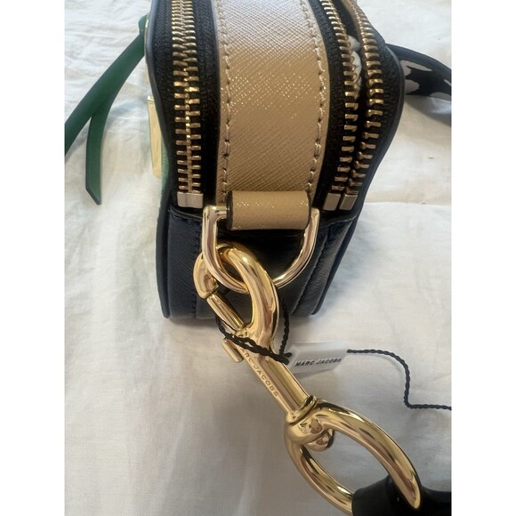 MARC JACOBS Snapshot Green Leather Camera Bag Gold Hardware new$325 - Picture 8 of 8